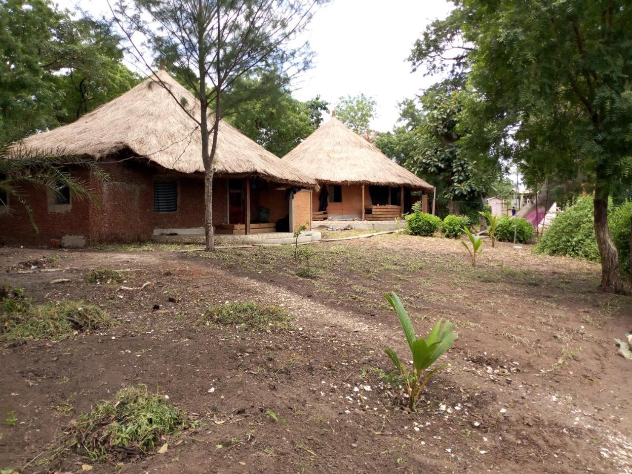 Bintang Bolong Lodge Екстериор снимка