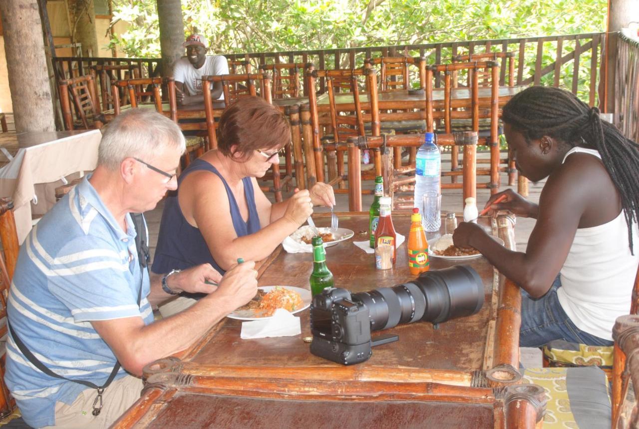 Bintang Bolong Lodge Екстериор снимка