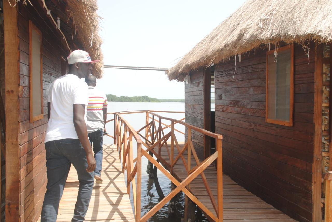Bintang Bolong Lodge Екстериор снимка